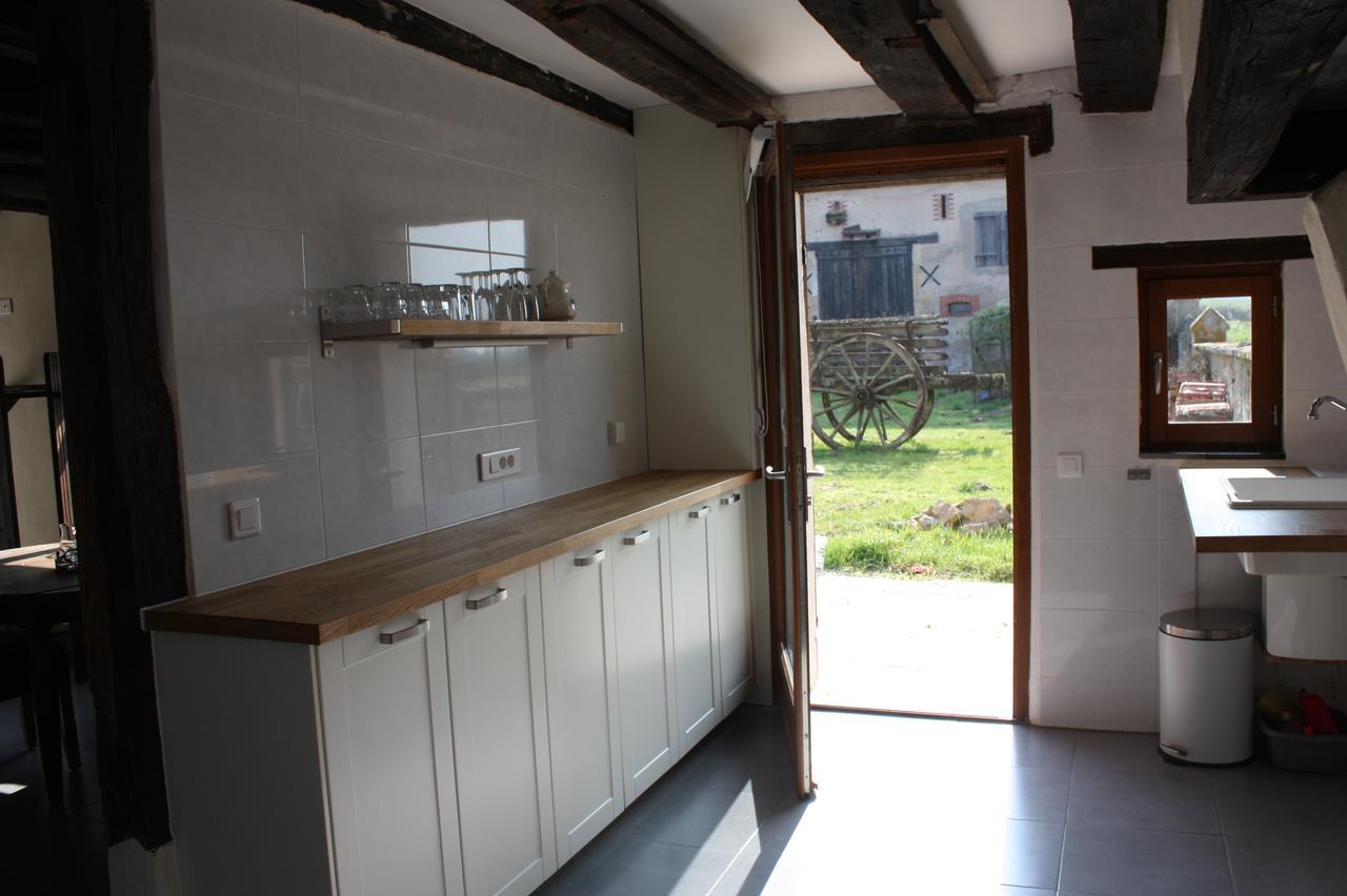 Gite Chevannes Fours  ภายนอก รูปภาพ