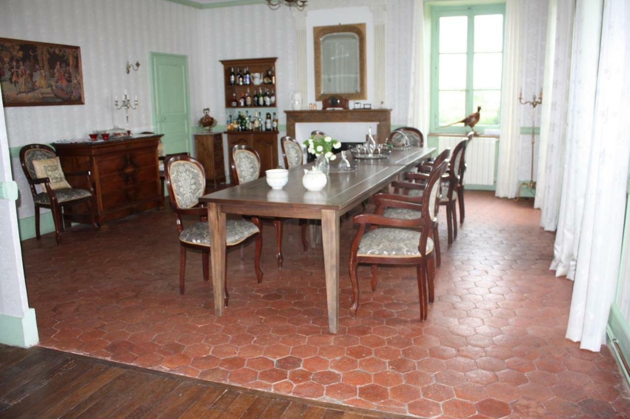 Gite Chevannes Fours  ภายนอก รูปภาพ